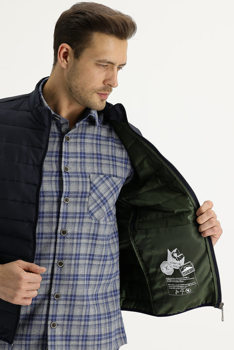 Orta Lacivert Slim Fit Dar Kesim Kapitone Spor Mont