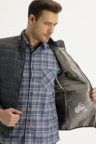 Orta Antrasit Slim Fit Dar Kesim Kapitone Spor Mont