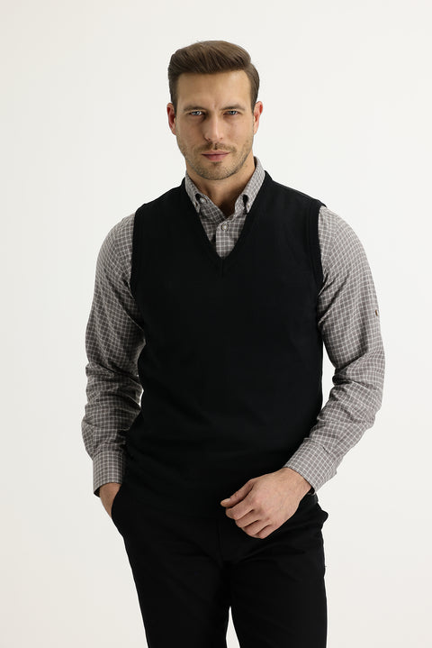 Siyah V Yaka Triko Süveter