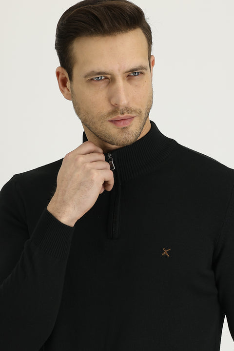 Siyah Yarım Balıkçı Yaka Slim Fit Dar Kesim Fermuarlı Nakışlı Pamuklu Triko Kazak