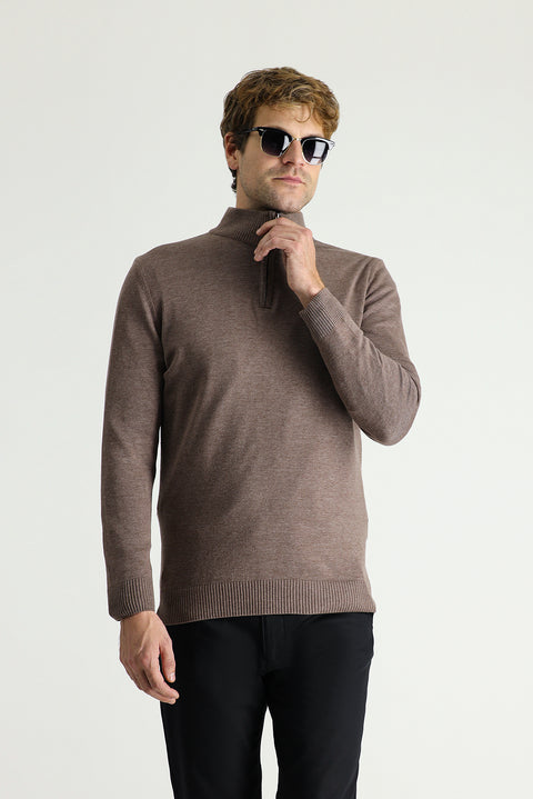 Açık Kahve Melanj Yarım Balıkçı Yaka Slim Fit Dar Kesim Fermuarlı Nakışlı Pamuklu Triko Kazak