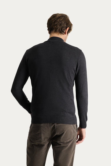 Koyu Antrasit Yarım Balıkçı Yaka Slim Fit Dar Kesim Fermuarlı Nakışlı Pamuklu Triko Kazak
