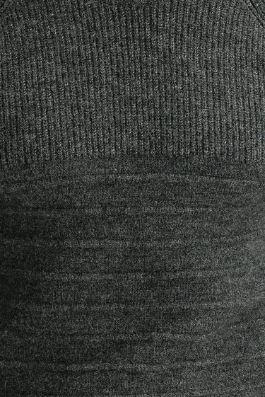 Koyu Antrasit Bisiklet Yaka Slim Fit Dar Kesim Yünlü Desenli Triko Kazak