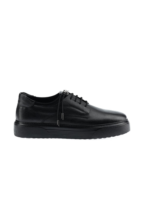 Black Sneaker Shoes