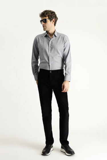 Siyah Regular Fit Likralı Kadife Pantolon