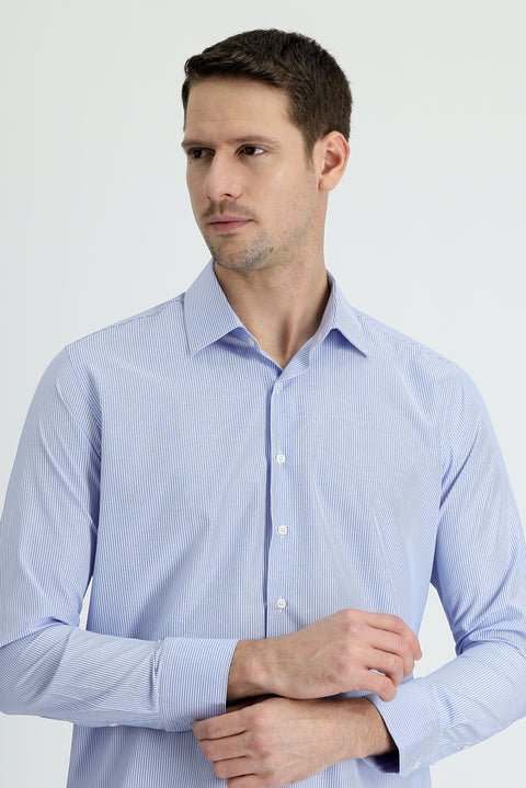 Açık Mavi Uzun Kol Slim Fit Dar Kesim Klasik Çizgili Pamuklu Kolay Ütülenebilir Gömlek