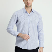 Açık Mavi Uzun Kol Slim Fit Dar Kesim Çizgili Pamuklu Kolay Ütülenebilir Gömlek