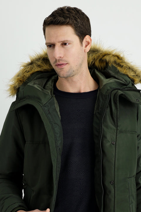 Orta Haki Kapüşonlu Spor Kaban