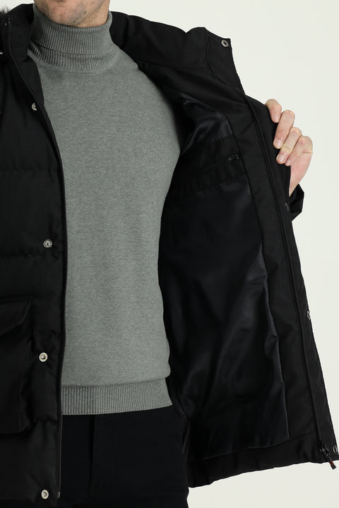 Siyah Kapüşonlu Spor Şişme Kaban