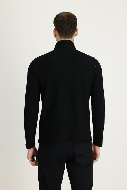Siyah Yarım Balıkçı Yaka Fermuarlı Nakışlı Sweatshirt