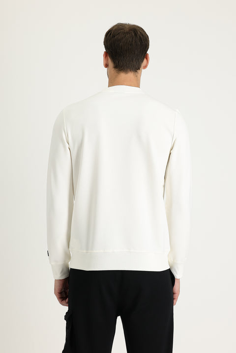 Off-white crew neck slim fit printed sweatshirt.