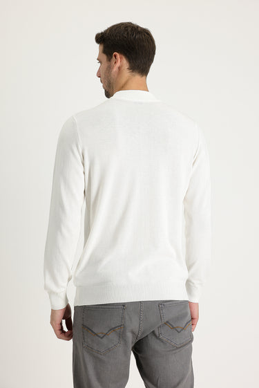 Ekru Yarım Balıkçı Yaka Regular Fit Triko Kazak