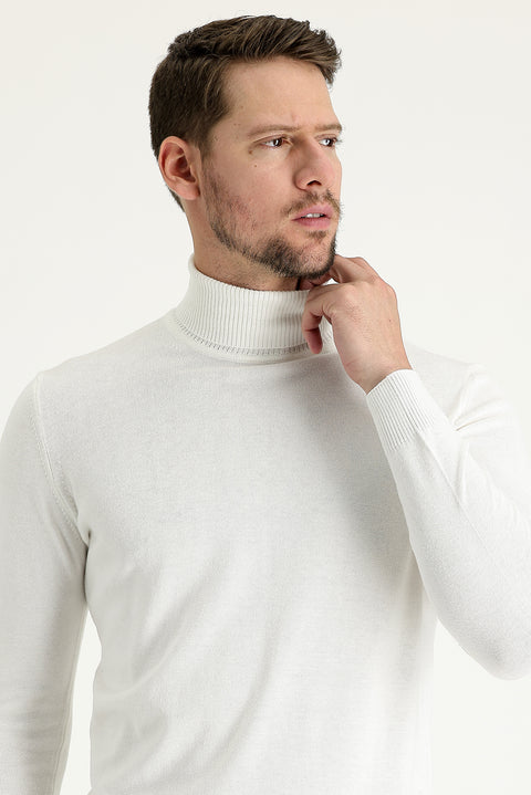 Off-white Turtleneck Regular Fit Cotton Knit Sweater