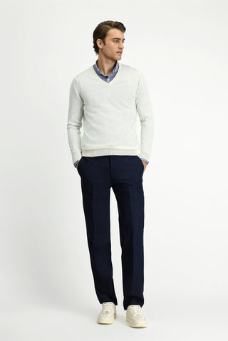  Kırık Beyaz V Yaka Regular Fit Yünlü Triko Kazak