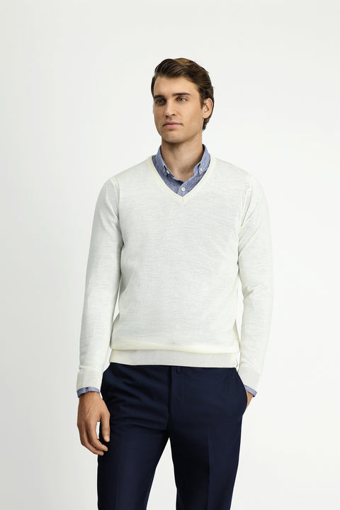 Kırık Beyaz V Yaka Regular Fit Yünlü Triko Kazak