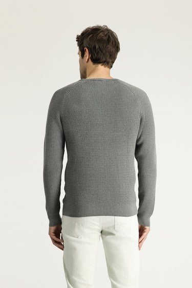 Orta Gri Melanj Bisiklet Yaka Slim Fit Dar Kesim Desenli Pamuklu Triko Kazak