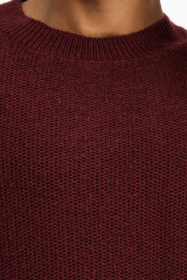 Koyu Bordo Bisiklet Yaka Slim Fit Dar Kesim Desenli Yünlü Triko Kazak
