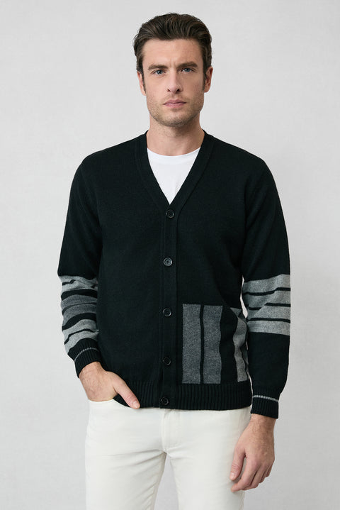 Siyah Yünlü Desenli Triko Hırka