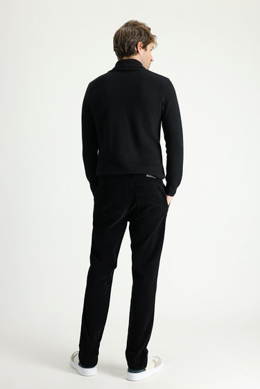 Siyah Regular Fit Likralı Kadife Pantolon