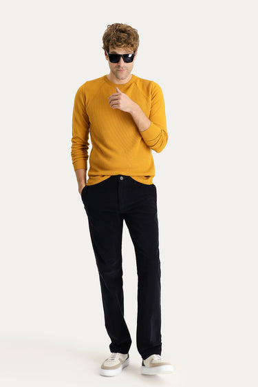 Koyu Lacivert Slim Fit Dar Kesim Likralı Kadife Pantolon