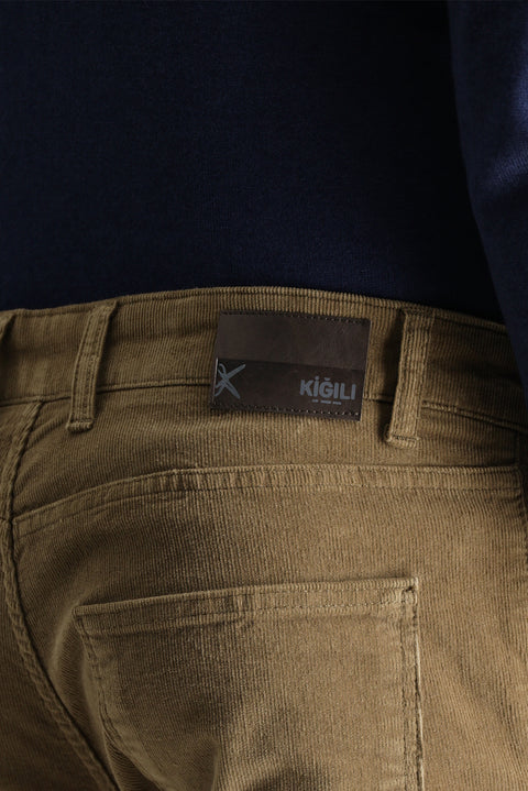 Taba 4 Drop Relaxed Fit Rahat Kesim Likralı Kadife Pantolon