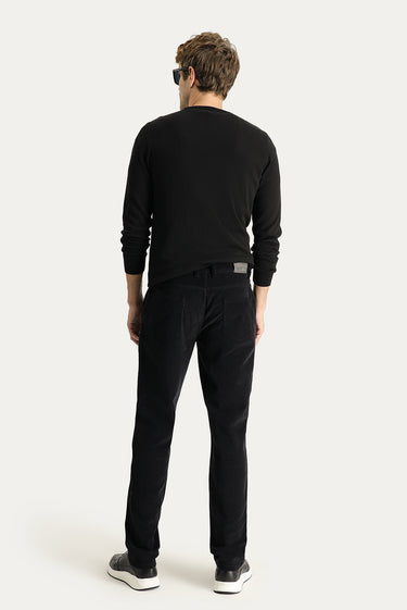 Siyah Regular Fit Likralı Kadife Pantolon