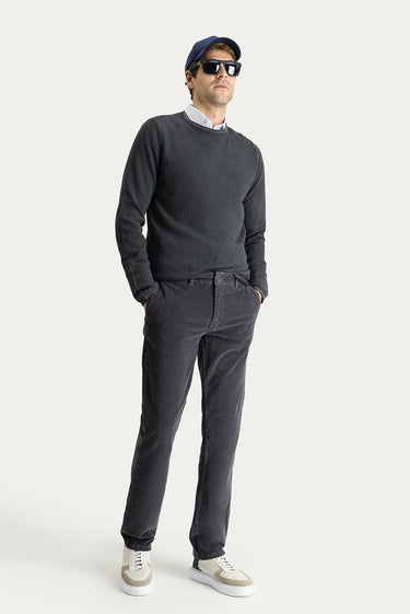 Koyu Füme Slim Fit Dar Kesim Likralı Kadife Pantolon