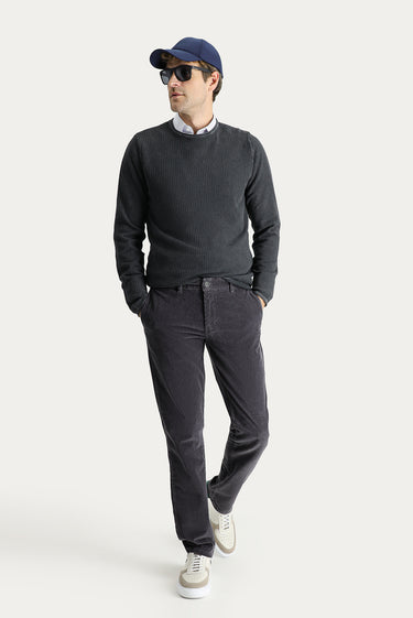 Koyu Füme Slim Fit Dar Kesim Likralı Kadife Pantolon