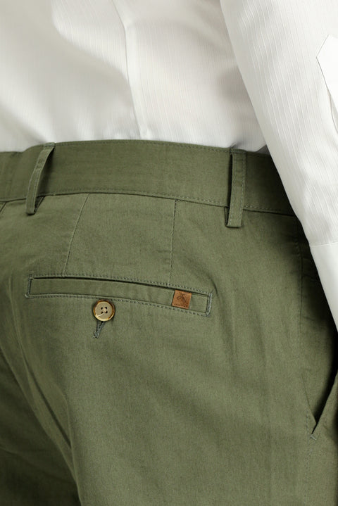 Medium Khaki Relaxed Fit Stretchy Canvas / Chino Trousers