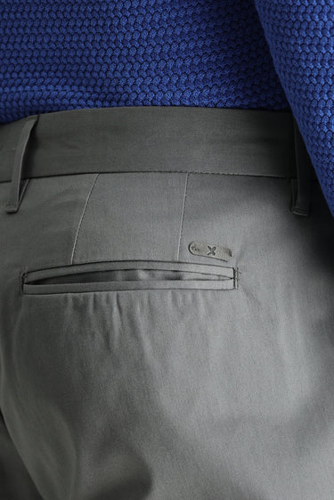 Orta Gri Regular Fit Likralı Saten Kanvas / Chino Pantolon
