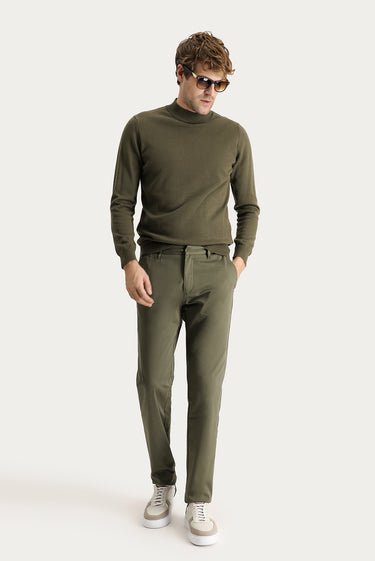 Yağ Yeşili-Olive Regular Fit Likralı Saten Kanvas / Chino Pantolon