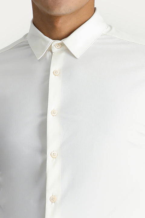 Beyaz Techno-Line Uzun Kol Slim Fit Dar Kesim Gömlek