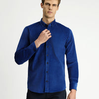 Koyu Mavi  Uzun Kol Slim Fit Dar Kesim Pamuklu Düğmeli Yaka Kadife Gömlek