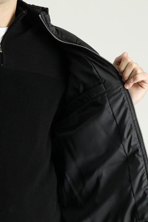 Siyah Slim Fit Dar Kesim Şişme Spor Mont