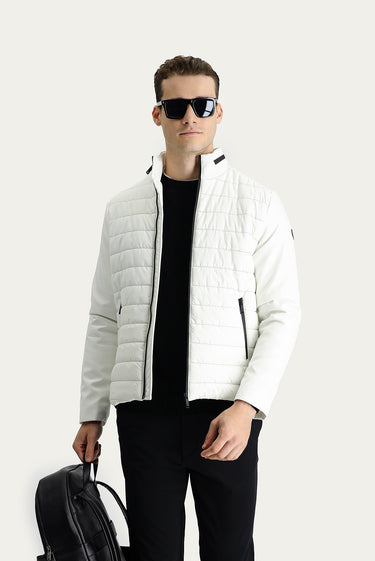  Beyaz Slim Fit Dar Kesim Kapitone Spor Mont