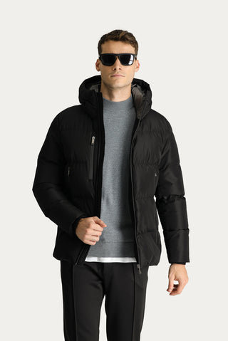  Siyah Kapüşonlu Şişme Mont
