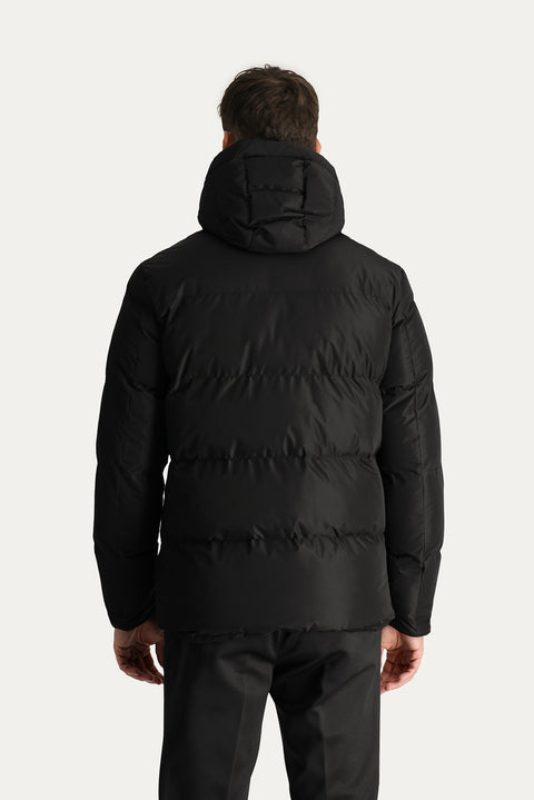 Siyah Kapüşonlu Şişme Mont