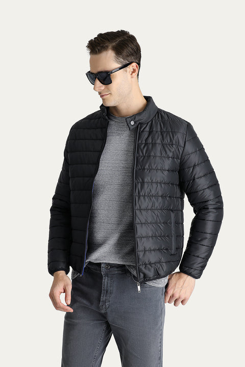 Siyah Dik Yaka Fermuarlı Cepli Kapitone Spor Mont