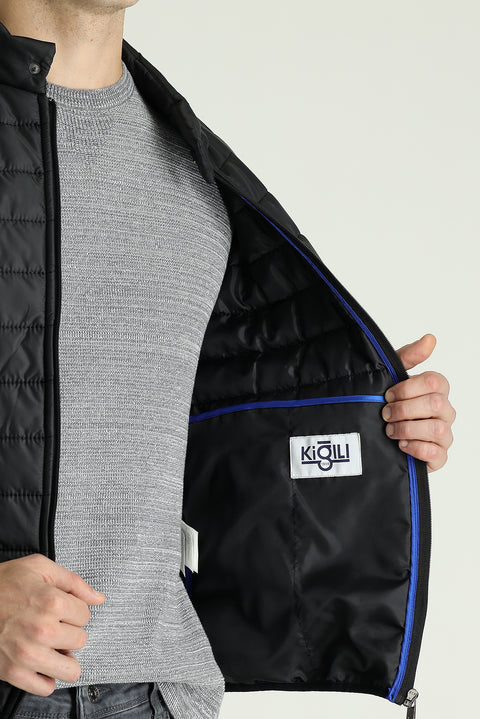 Siyah Dik Yaka Fermuarlı Cepli Kapitone Spor Mont