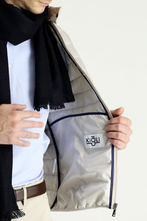 Taş Dik Yaka Fermuarlı Cepli Kapitone Spor Mont