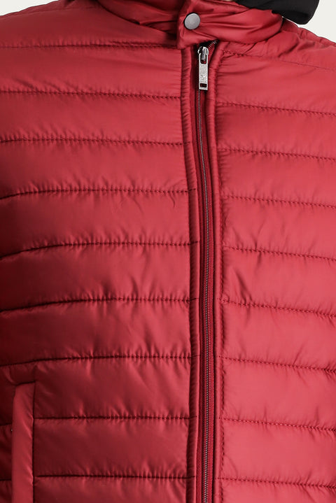 Koyu Kırmızı Dik Yaka Fermuarlı Cepli Kapitone Spor Mont