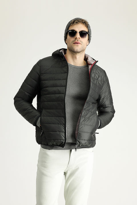 Koyu Füme Kapüşonlu Kapitone Spor Mont