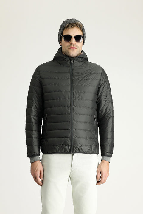 Koyu Füme Kapüşonlu Kapitone Spor Mont