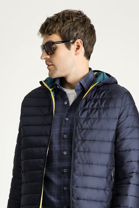 Koyu Lacivert Kapüşonlu Kapitone Spor Mont