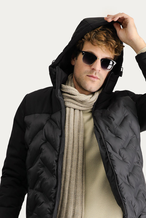 Siyah Kapüşonlu Şişme Spor Mont