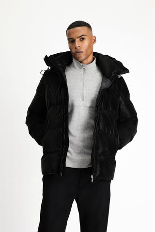  Siyah Kapüşonlu Şişme Deri Görünümlü Mont