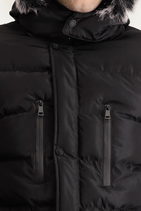 Siyah Kapüşonlu Şişme Spor Kaban