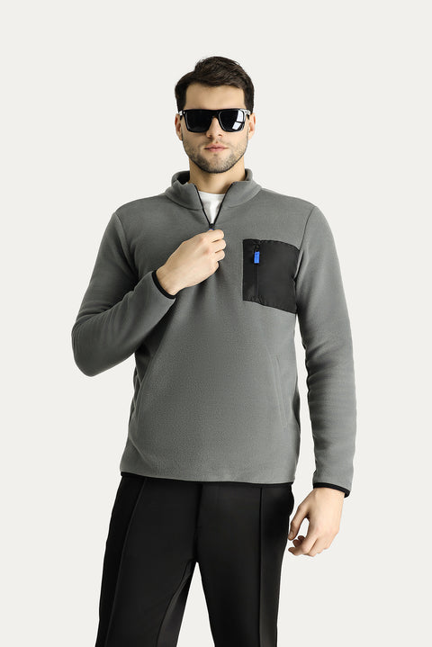 Orta Gri Melanj Dik Yaka Yarım Fermuarlı Soğuk Geçirmez Tüylenme Yapmayan Cep Detaylı Polar Sweatshirt