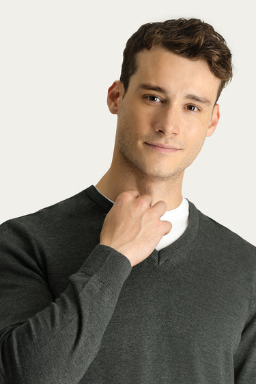 Koyu Antrasit Melanj V Yaka Slim Fit Dar Kesim Pamuklu Triko Kazak