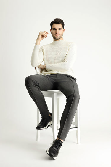  Ekru Yarım Balıkçı Yaka Slim Fit Dar Kesim Desenli Yünlü Triko Kazak